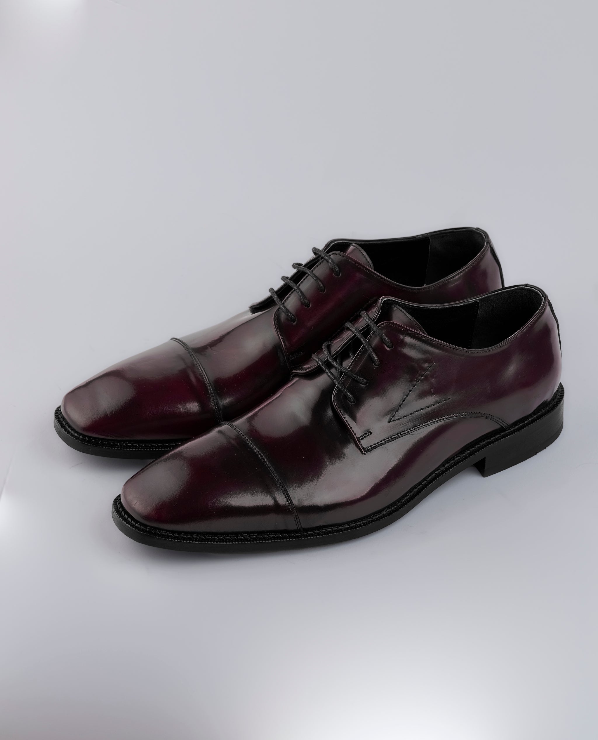 Metro Luxe Cap-Toe